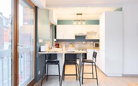Lille Vauban: Apartment With Parking